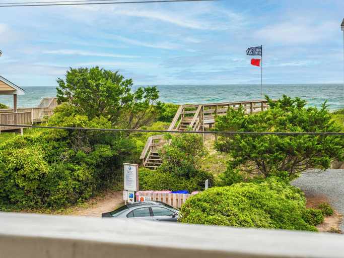 Others 5, Beach, Please by Topsail Realty, Pender