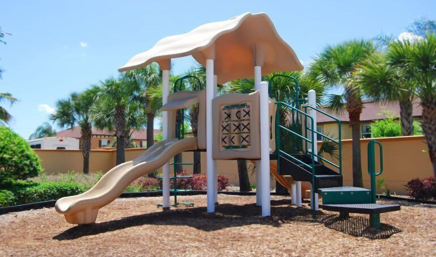 Room 5, Regal Palms 4bd Lazy River Gym, Polk