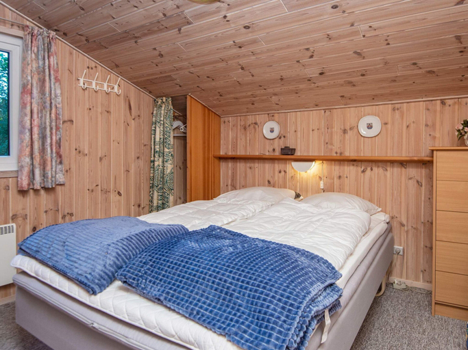 Bedroom 2, 4 Star Holiday Home in Glesborg, Norddjurs