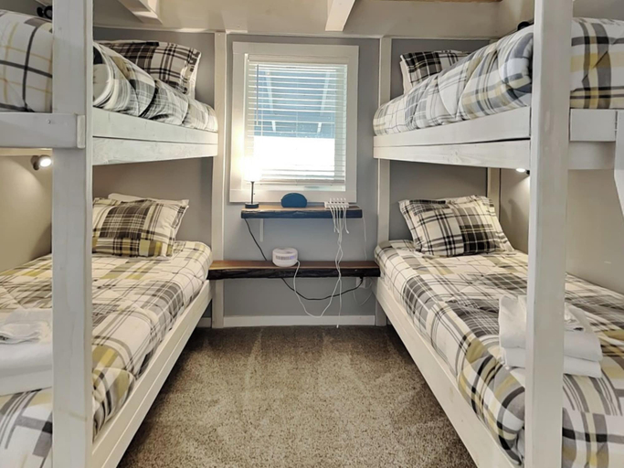 Bedroom 3, In The Middle by Taylor Made Deep Creek, Garrett