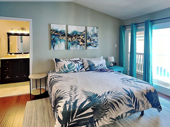 Bedroom, Blissful Thinking by Ryson Vacation Rentals, Galveston