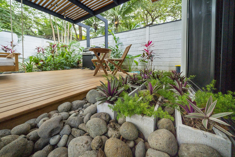 Room 2, 350m to Beach - Guitar-shaped Pool Kitchen - BBQ Casa Guitarra, Santa Cruz