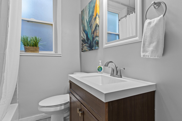 Interior 2, 4500 Botanical Bliss, Saint Louis