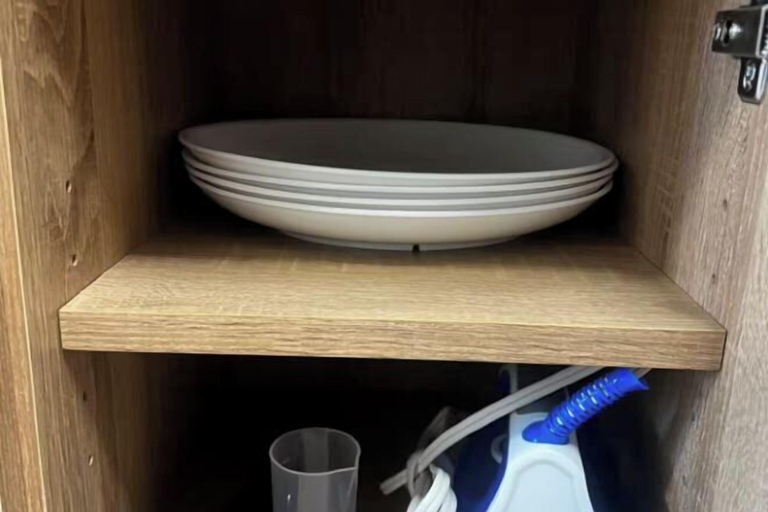 Room 5, Arai 1chome, Suginami