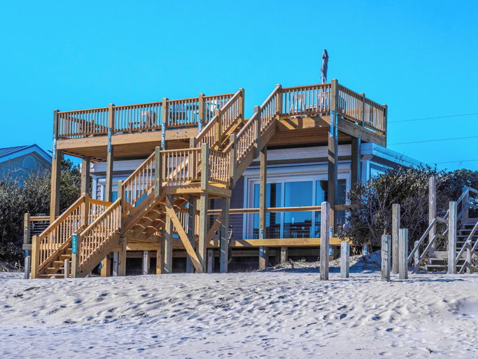 Exterior & Views 2, Vintage Vacation by Topsail Realty, Pender