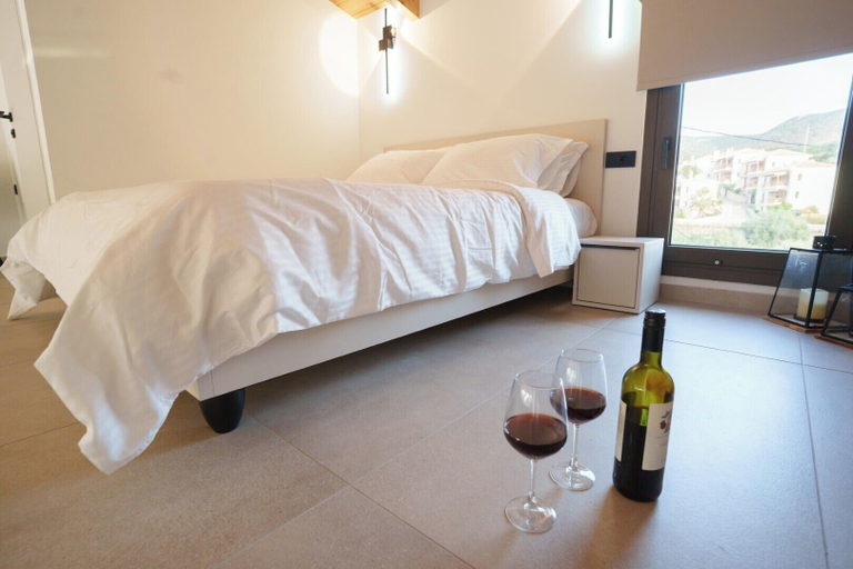 Room 2, Malou & Charma Villas, Epirus