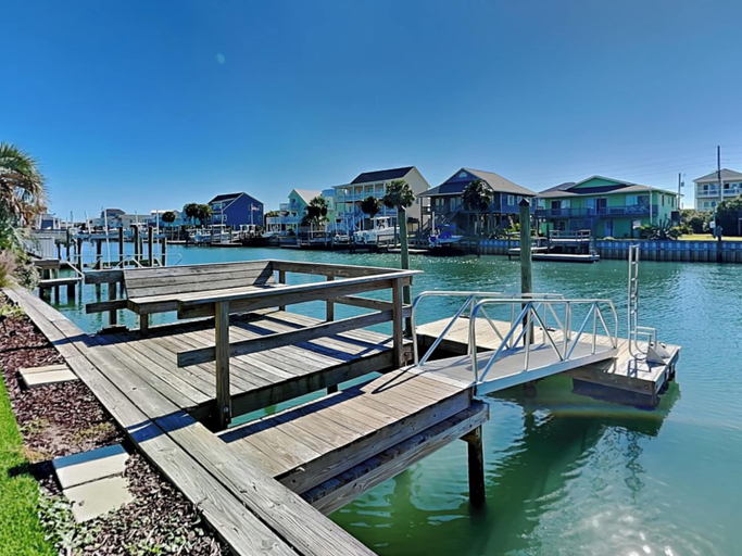 Others 5, Sunset Nonsense by Topsail Realty, Pender