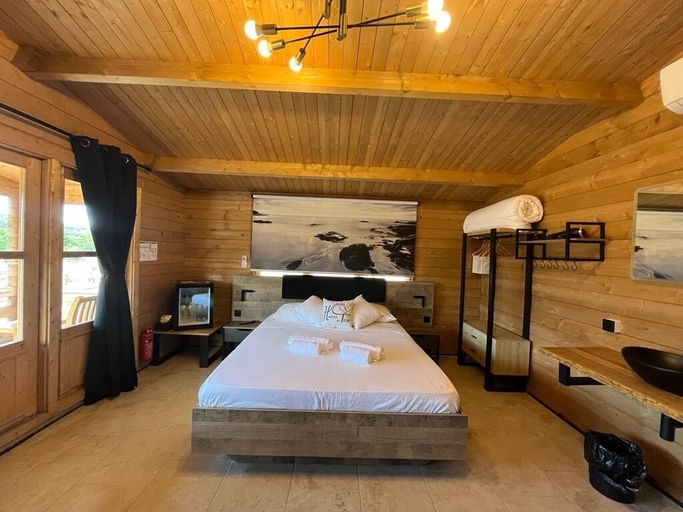 Bedroom 3, Les Chalets de Tesa, Haute-Corse