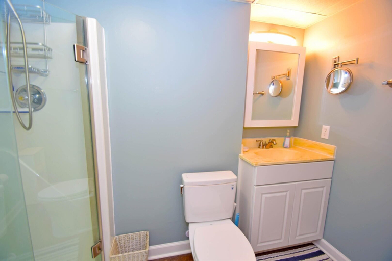 Bathroom 3, Thunder Island 13a 2 Bedroom Condo, Worcester