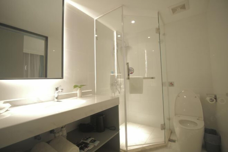 Bathroom 3, Jinhuangchao Light extravagance Hotel, Shanghai