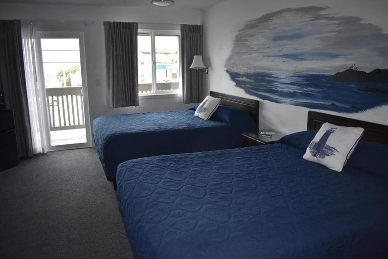Bedroom 2, Lighthouse Cove Inn, Coos