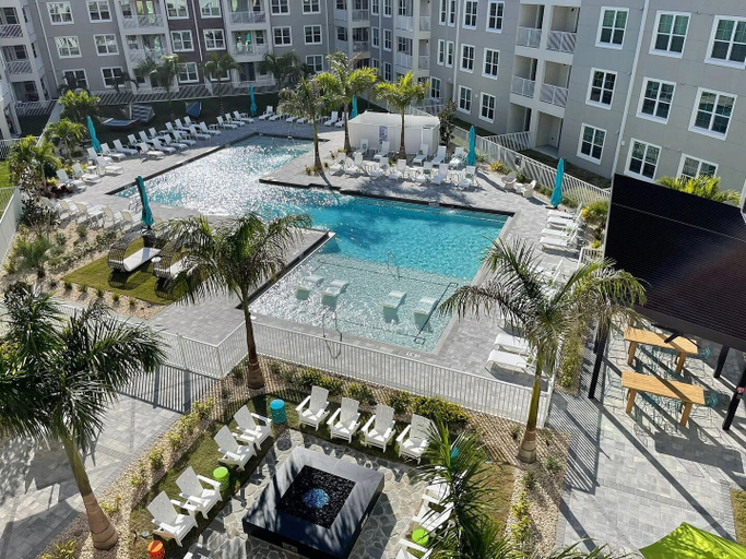 Property amenity 2, Landing Apartments near Edison Park Historic District, Lee