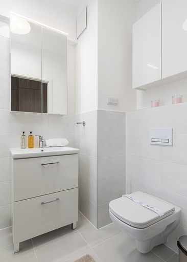 Bathroom 3, RentPlanet - Apartament Krochmalna, Warsaw