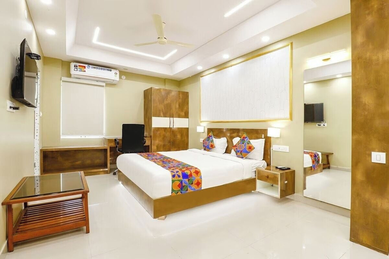 Bedroom 4, Hotel Magaji Comfort Inn, Bangalore