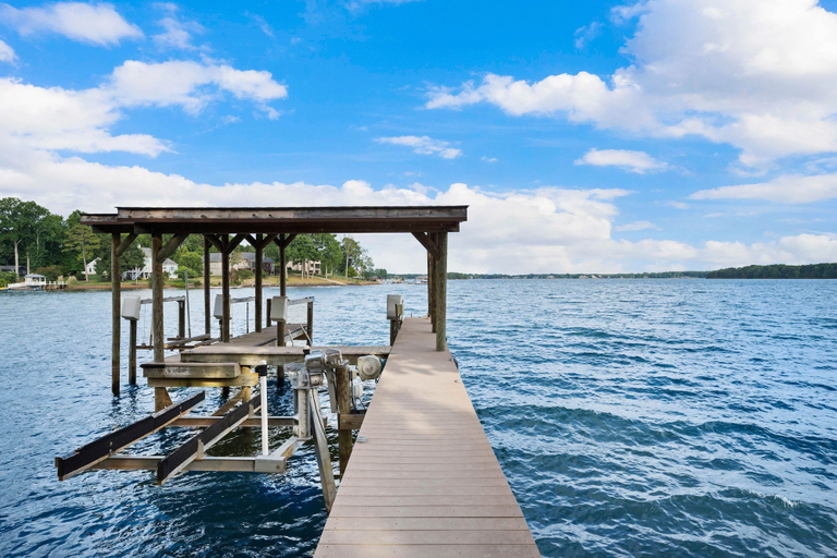 Interior 5, Lake Norman Getaway, Iredell