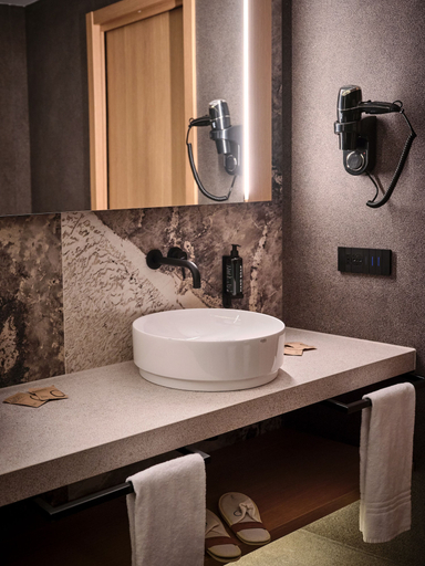 Bathroom 5, IL LEON D'ORO HOTEL BARI – BY FARACE HOTELS, Bari