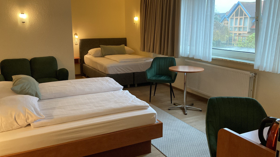 Bedroom 4, Hotel Oyten am Markt, Verden