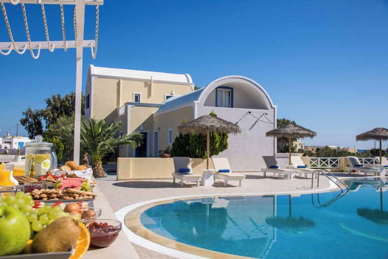 Pool 5, 1-bed Apt at Hotel, Near Perivolos Black Beach, South Aegean