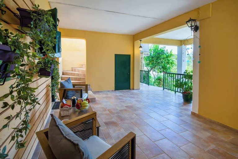 Room 2, Fenia s Nest - Charming Sea Escape in Gaios Paxos, Ionian Islands