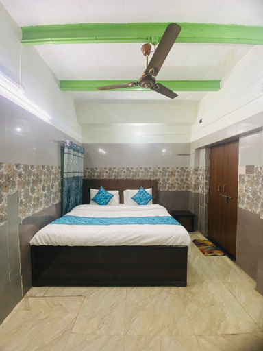 Room 1, Shreeji Kashidham, Varanasi