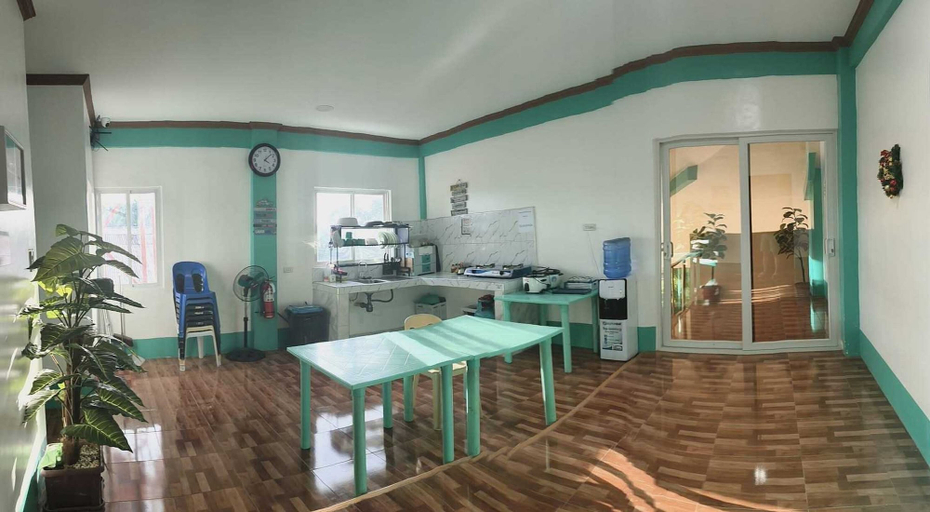 Shared kitchen, Comfy Siquijor Rooms formerly CCMPC, San Juan