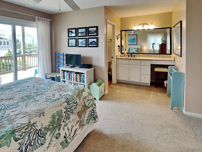 Bedroom 3, Back A Bit by Topsail Realty, Pender