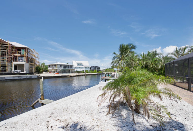 Exterior & Views 2, Seminole Sanctuary, Lee