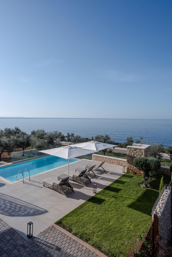 Room 3, Villa I I With Private Pool, Peloponnese