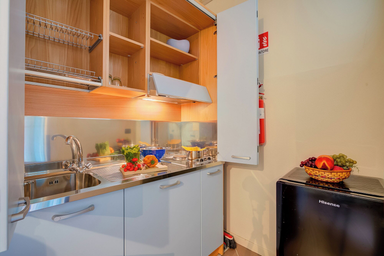 Private kitchen 3, Passeggiata Apartments, Brescia