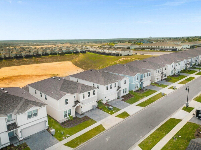 Interior 5, 3739la · Brand New 10br/pool/spa/ Disney Fireworks View, Polk