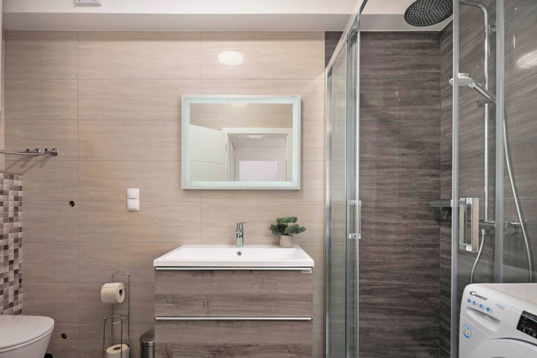 Bathroom 3, Seafront Apartment Nana 1, Punat