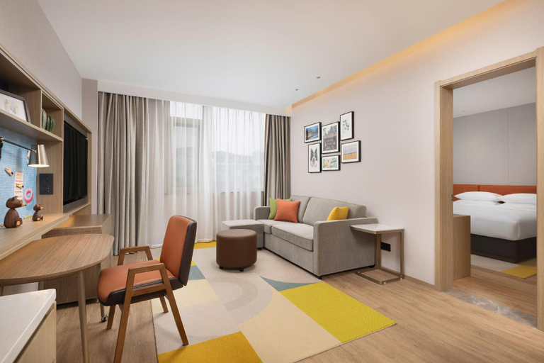 Bedroom 2, ホーム 2 スイーツ バイ ヒルトンホテル, Meishan