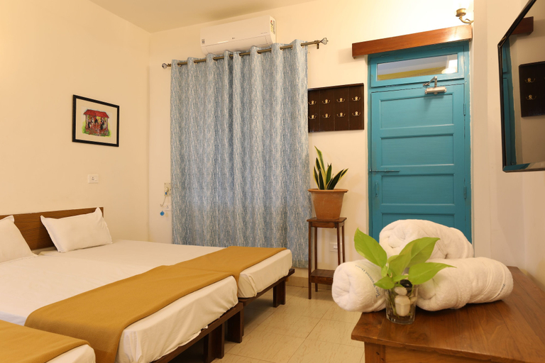 Bedroom 5, TELES WESTEND HOTEL, South Goa