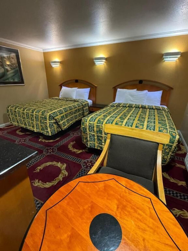 Business Facilities, Sunrise inn, Los Angeles