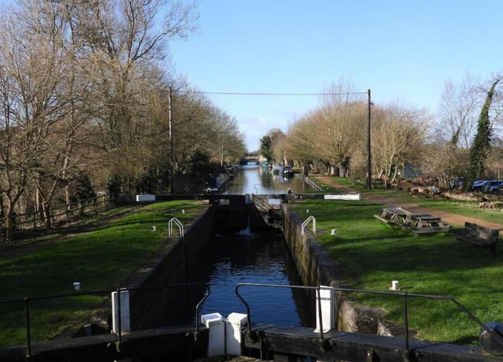 View from property 3, Cottage for 6 Guests in Woolton Hill, Hampshire