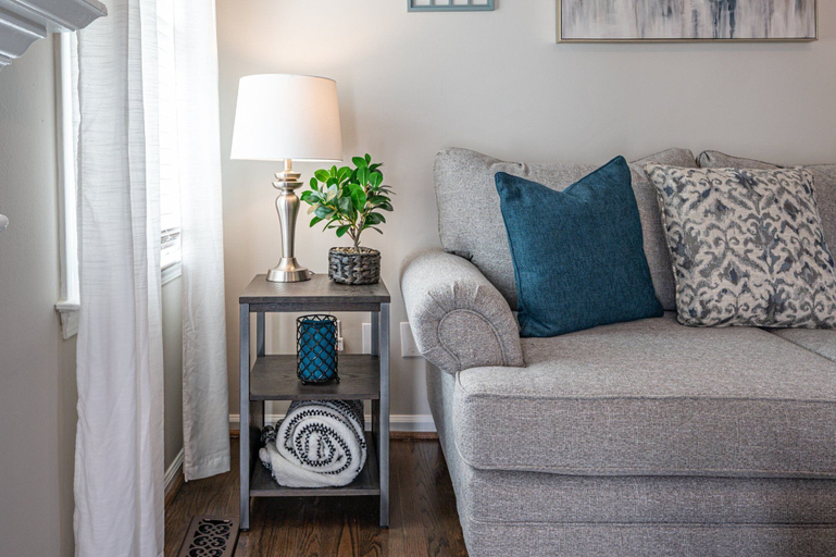 Interior 3, 13 Windfield Dr, Cartersville, Bartow