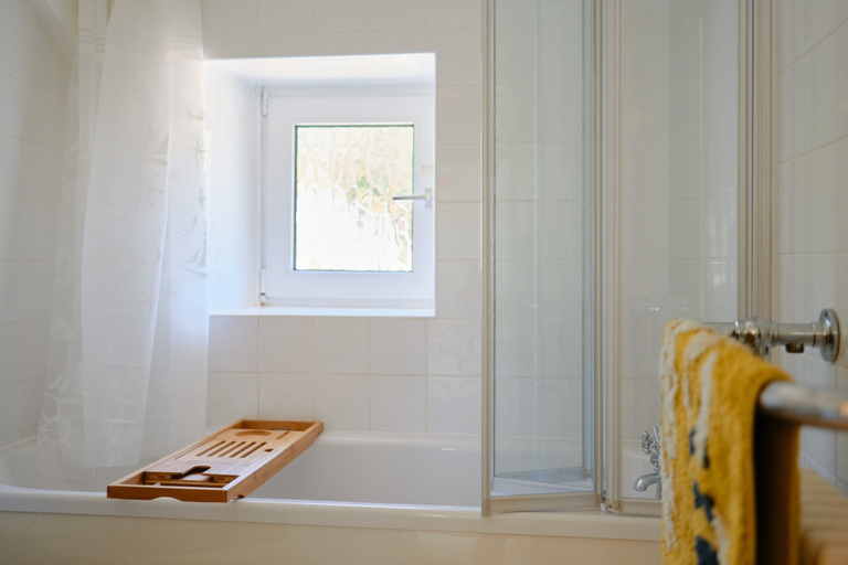 Bathroom 5, Holiday Home in Tywardreath Near Par Beach, Cornwall