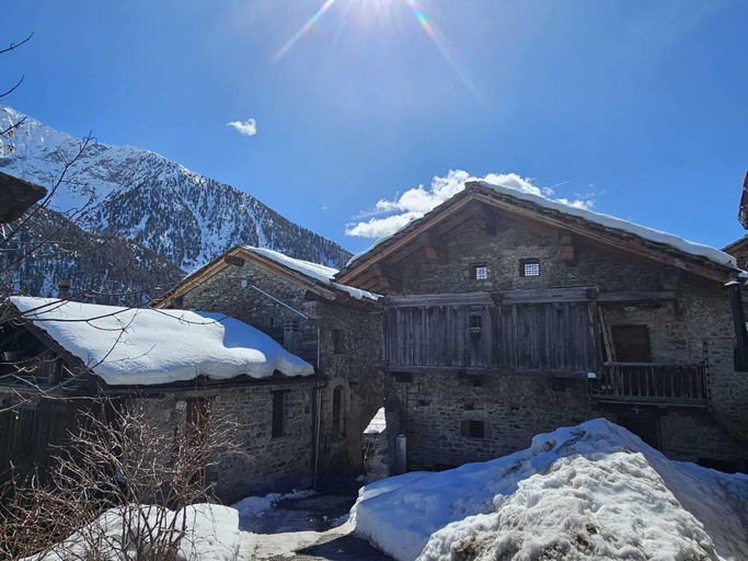 Exterior & Views 2, Modern Family Chalet Stunning Mountain, Aosta