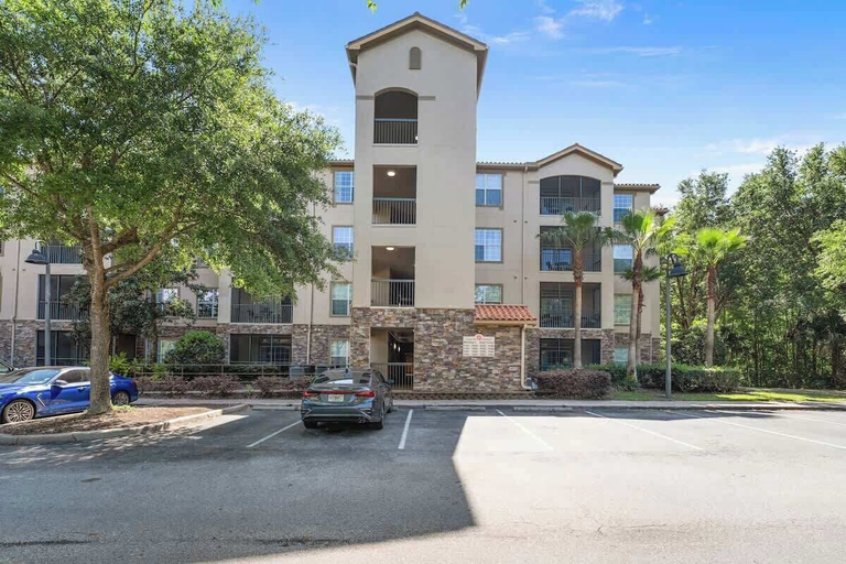 Room 1, NEW Listing Gorgeous 2 bd Condo, Osceola