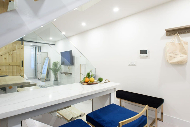Room 5, 75-3a 3Br Duplex Prime UES WD in Unit Sleeps 6, New York