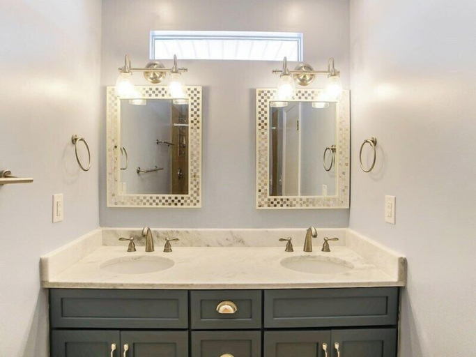 Bathroom 4, Tournesol by Topsail Realty, Pender