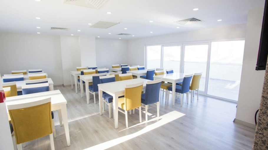 Dining 4, Zeynep Hatun Pruva Otel, Perşembe