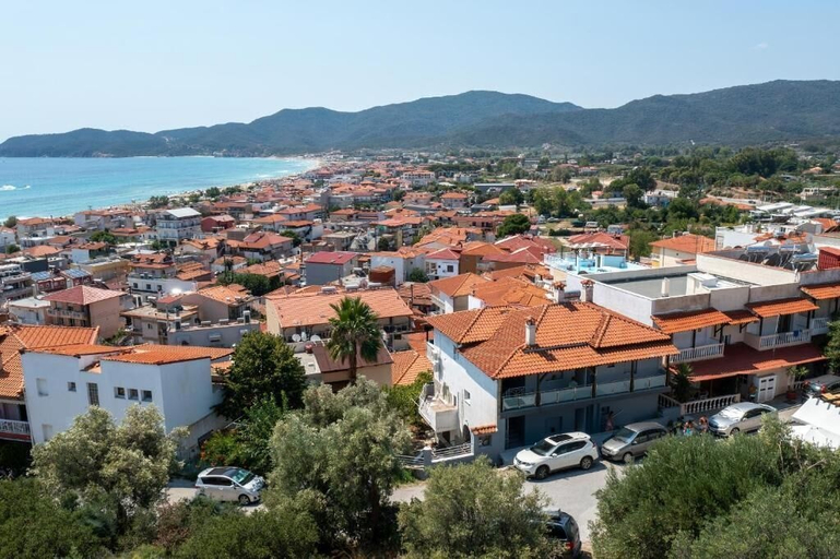 Room 5, Blue Horizon Sarti - Comfy Quad Seaview Getaway, Central Macedonia