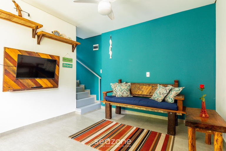 Living area, 3BR House w/ BBQ 800m From Beach Rju8301, Bombinhas