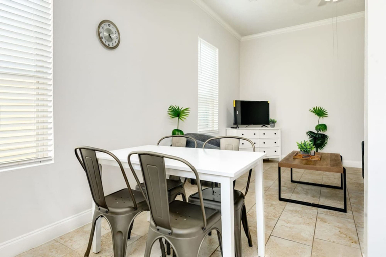 Room 4, Peace Relaxation and a Great Beach Vacation, Galveston