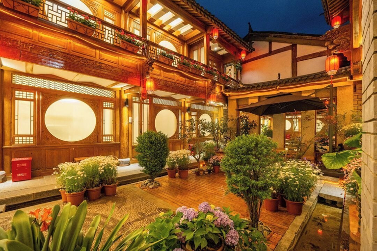 Property grounds 2, Shile Holiday Courtyard, Lijiang