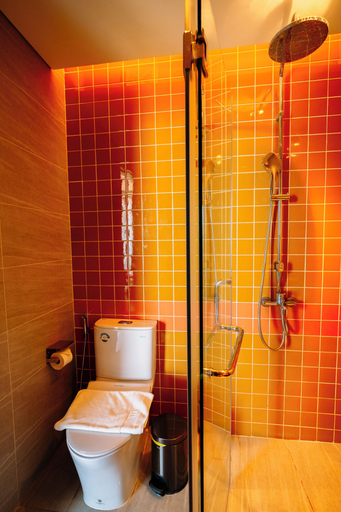 Bathroom 5, Sapphire Seaview Apec Mandala Mui Ne, Di Linh
