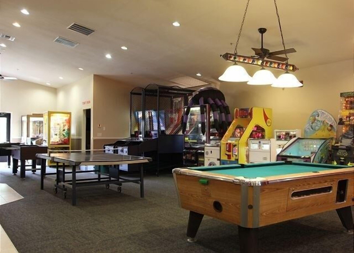 Food & Drinks, Carefree Getaways 2 Bedroom Condo by RedAwning, Taney