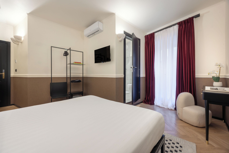 Room 5, V Collection Mercede, Roma