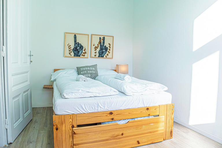 Room 5, Lovely 2BR Apartment Ideal for Long Stay, Wien